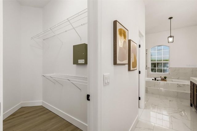 2116 GOLF MANOR BOULEVARD, Valrico, FL 33596