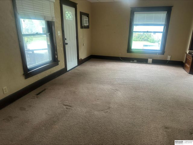800 Sumner Street, Lincoln, NE 68502