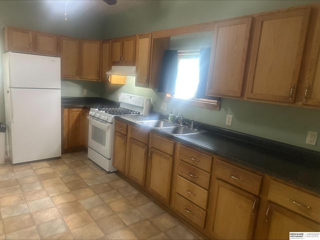 800 Sumner Street, Lincoln, NE 68502