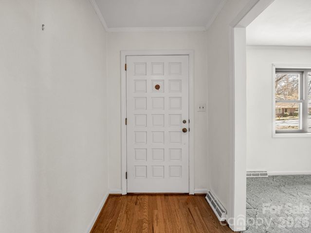 711 N Oak Street, Lincolnton, NC 28092