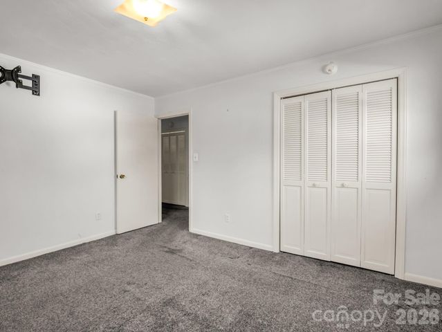 711 N Oak Street, Lincolnton, NC 28092