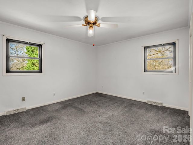 711 N Oak Street, Lincolnton, NC 28092