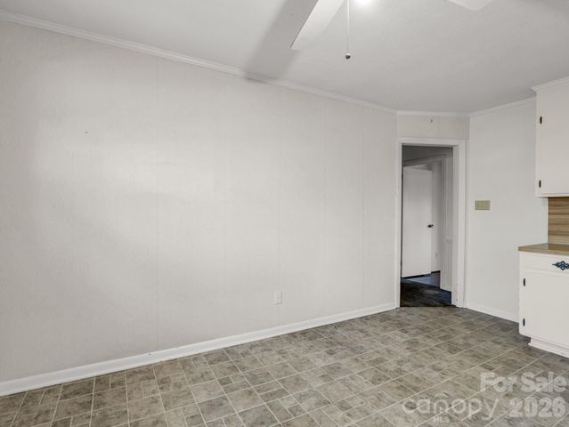 711 N Oak Street, Lincolnton, NC 28092