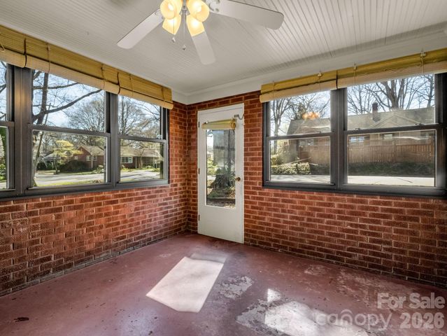 711 N Oak Street, Lincolnton, NC 28092