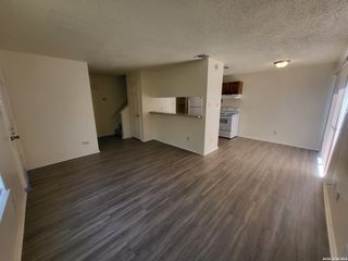 11607 CAPOTILLO # 4, San Antonio, TX 78233