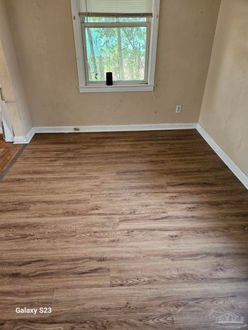 324 Chaseville St, Pensacola, FL 32507