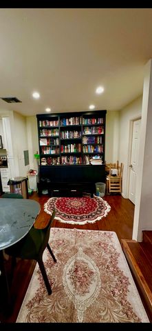 7301 Lennox Avenue C10, Van Nuys, CA 91405