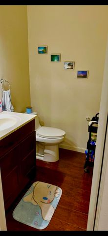 7301 Lennox Avenue C10, Van Nuys, CA 91405
