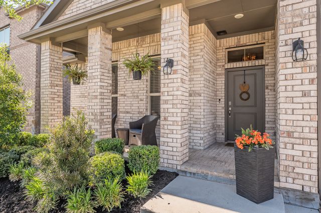 848 Shepperton Way, Fort Worth, TX 76247