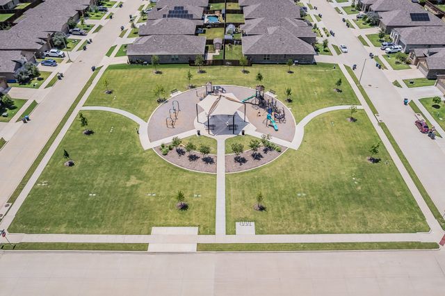 848 Shepperton Way, Fort Worth, TX 76247