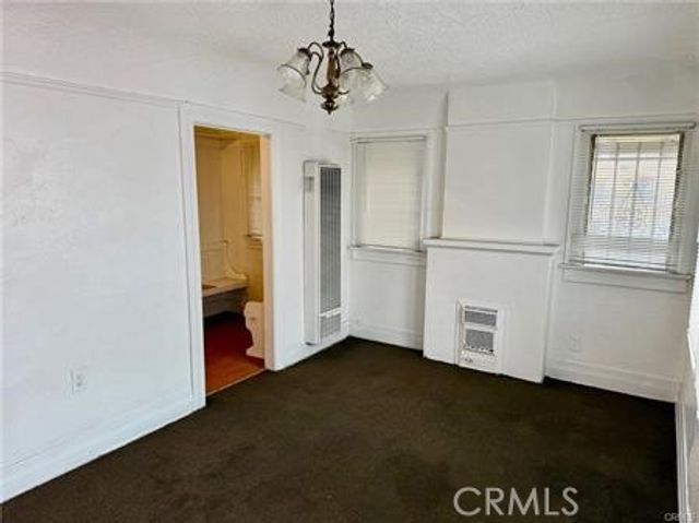 726 W 76th, Los Angeles, CA 90044