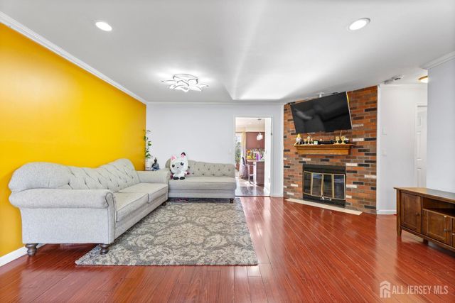 114 Pendleton Place, Old Bridge, NJ 08857