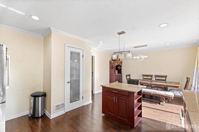 114 Pendleton Place, Old Bridge, NJ 08857