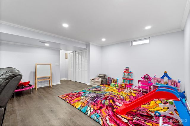 114 Pendleton Place, Old Bridge, NJ 08857