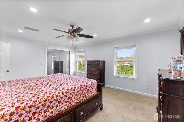 114 Pendleton Place, Old Bridge, NJ 08857