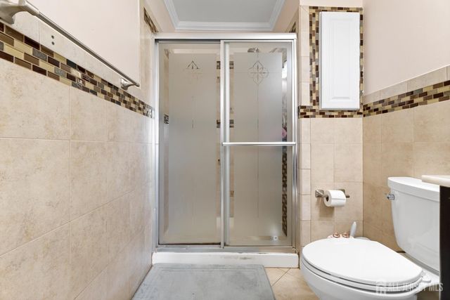 114 Pendleton Place, Old Bridge, NJ 08857