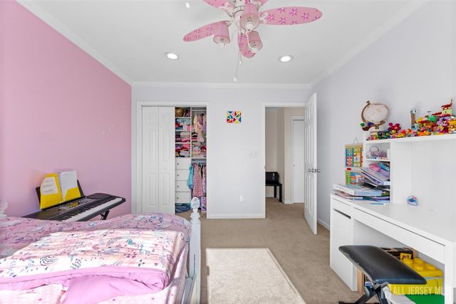 114 Pendleton Place, Old Bridge, NJ 08857