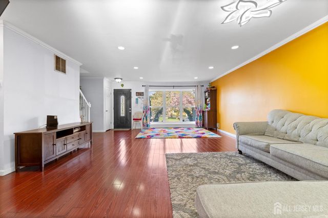 114 Pendleton Place, Old Bridge, NJ 08857