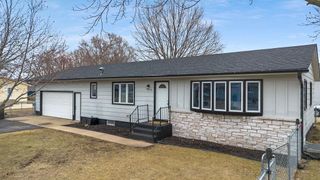 26 4th Avenue SE, Saint Joseph, MN 56374