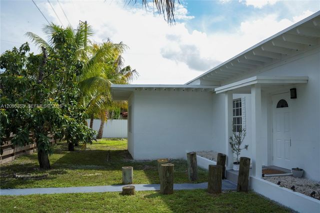 11720 NW 5th Avenue, Miami, FL 33168