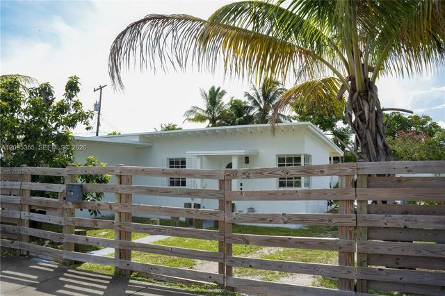 11720 NW 5th Avenue, Miami, FL 33168