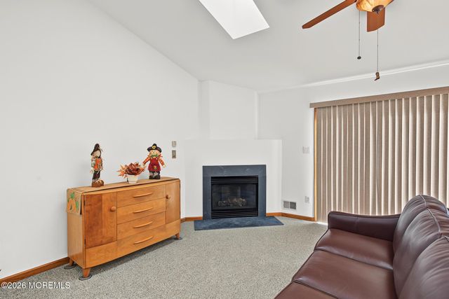 40 Pebble Beach Lane, Little Egg Harbor, NJ 08087
