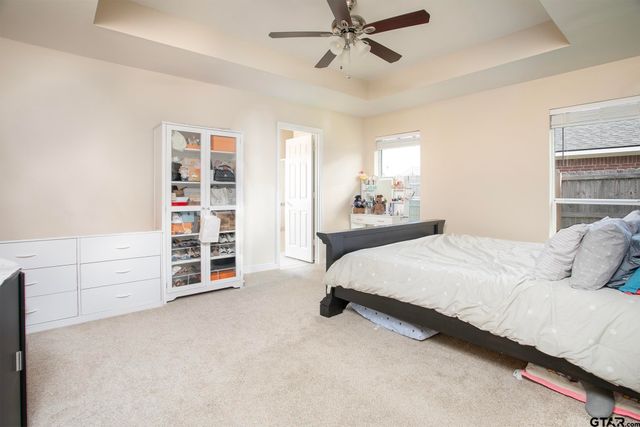 20291 Bluegrass Cir, Flint, TX 75762