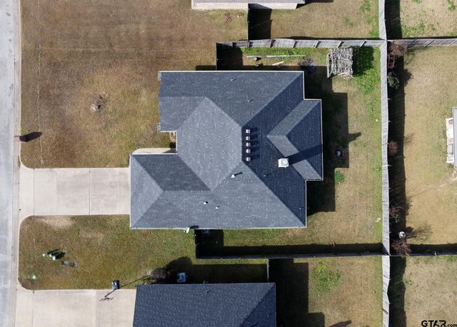 20291 Bluegrass Cir, Flint, TX 75762