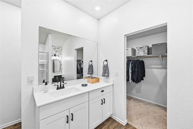 5805 Berriweather DR, Austin, TX 78724