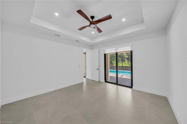 2012 Robert AVE, Alva, FL 33920
