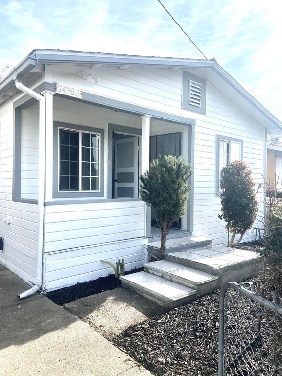 24386 Thomas Ave, Hayward, CA 94544