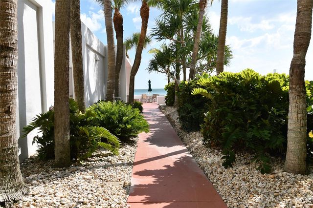 1770 BENJAMIN FRANKLIN DRIVE 507, Sarasota, FL 34236