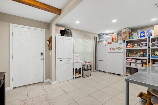 5480 FLINT HILLS DRIVE, Wimauma, FL 33598