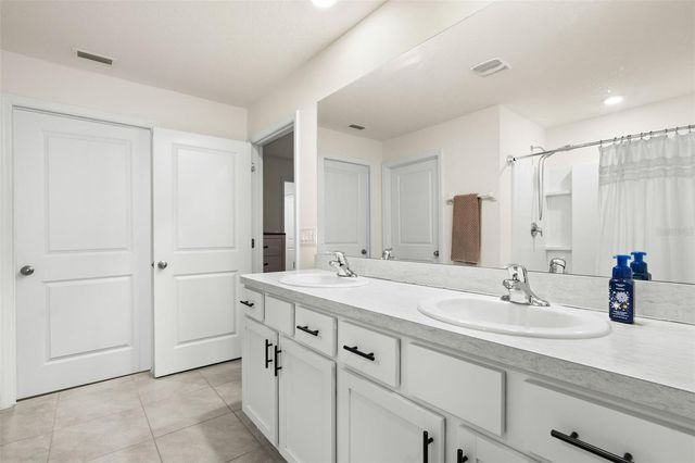 5480 FLINT HILLS DRIVE, Wimauma, FL 33598
