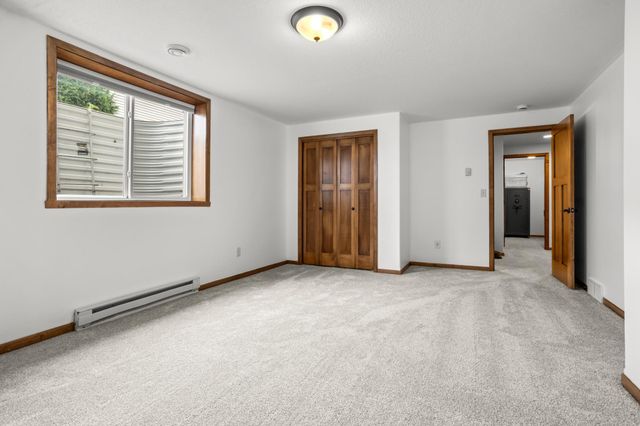 3712 11th Avenue S, Moorhead, MN 56560