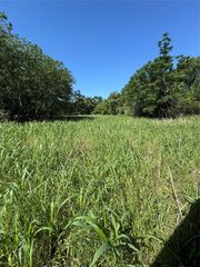 600 Gazley ST, Smithville, TX 78957