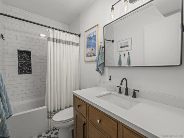 3825 Caminito Litoral 212, San Diego, CA 92107