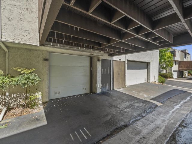 3825 Caminito Litoral 212, San Diego, CA 92107