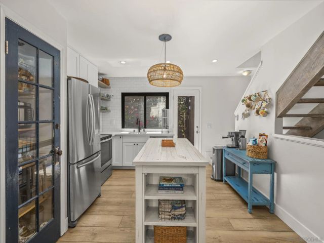 3825 Caminito Litoral 212, San Diego, CA 92107