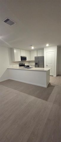 2316 Millard Creek, League City, TX 77573