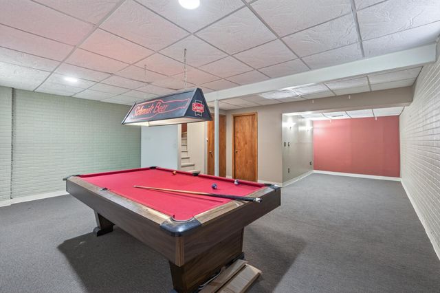 313 Elan Court, Woodbury, MN 55125
