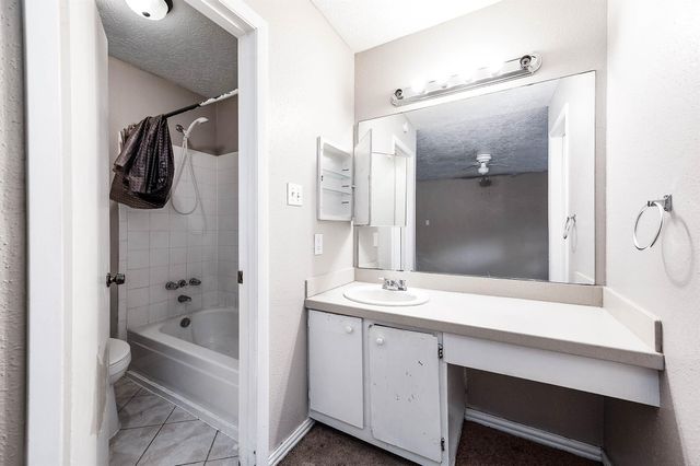 4918 Quailgate Drive, Spring, TX 77373