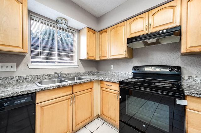 4918 Quailgate Drive, Spring, TX 77373