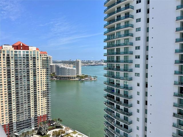 1300 Brickell Bay Drive 3206, Miami, FL 33131