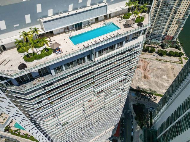 1300 Brickell Bay Drive 3206, Miami, FL 33131