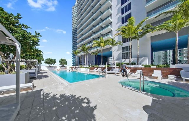 1300 Brickell Bay Drive 3206, Miami, FL 33131