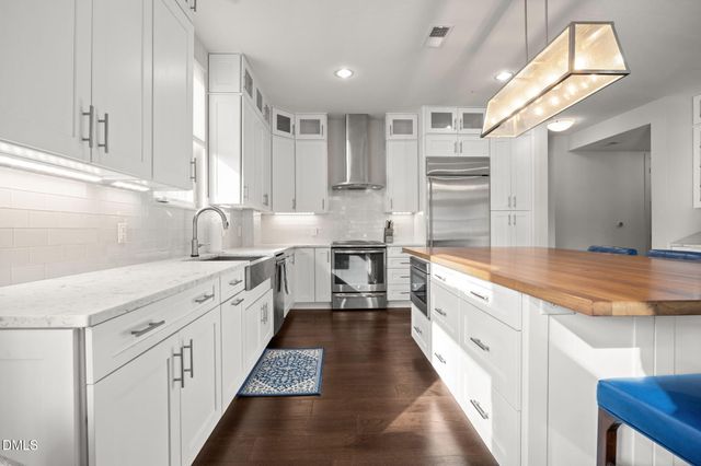 1300 St Marys Street 101, Raleigh, NC 27605