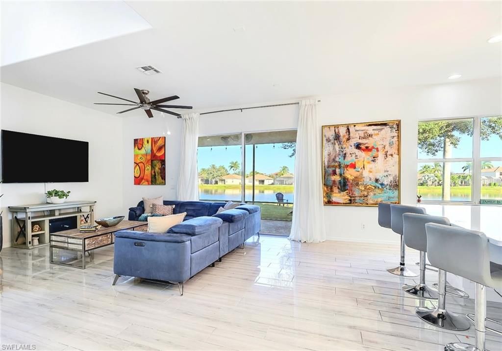 Image 4 of property listing at 2675 Blue Cypress Lake CT, Cape Coral, FL 33909