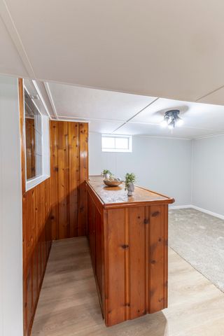 3137 AVENUE H, Council Bluffs, IA 51501