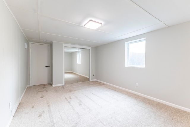 3137 AVENUE H, Council Bluffs, IA 51501